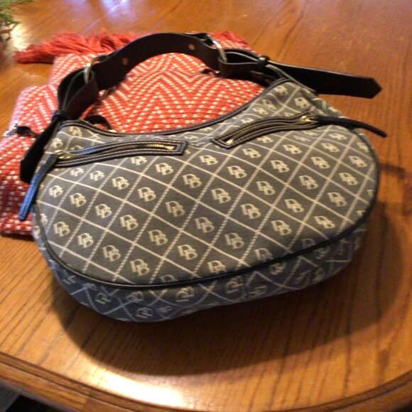 Dooney & Bourke hobo bag Gray and black Leather Handles - Picture 1 of 7